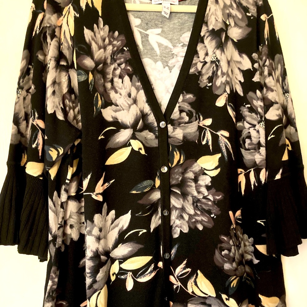 Black and Off White Isaac Mizrahi Sweater.